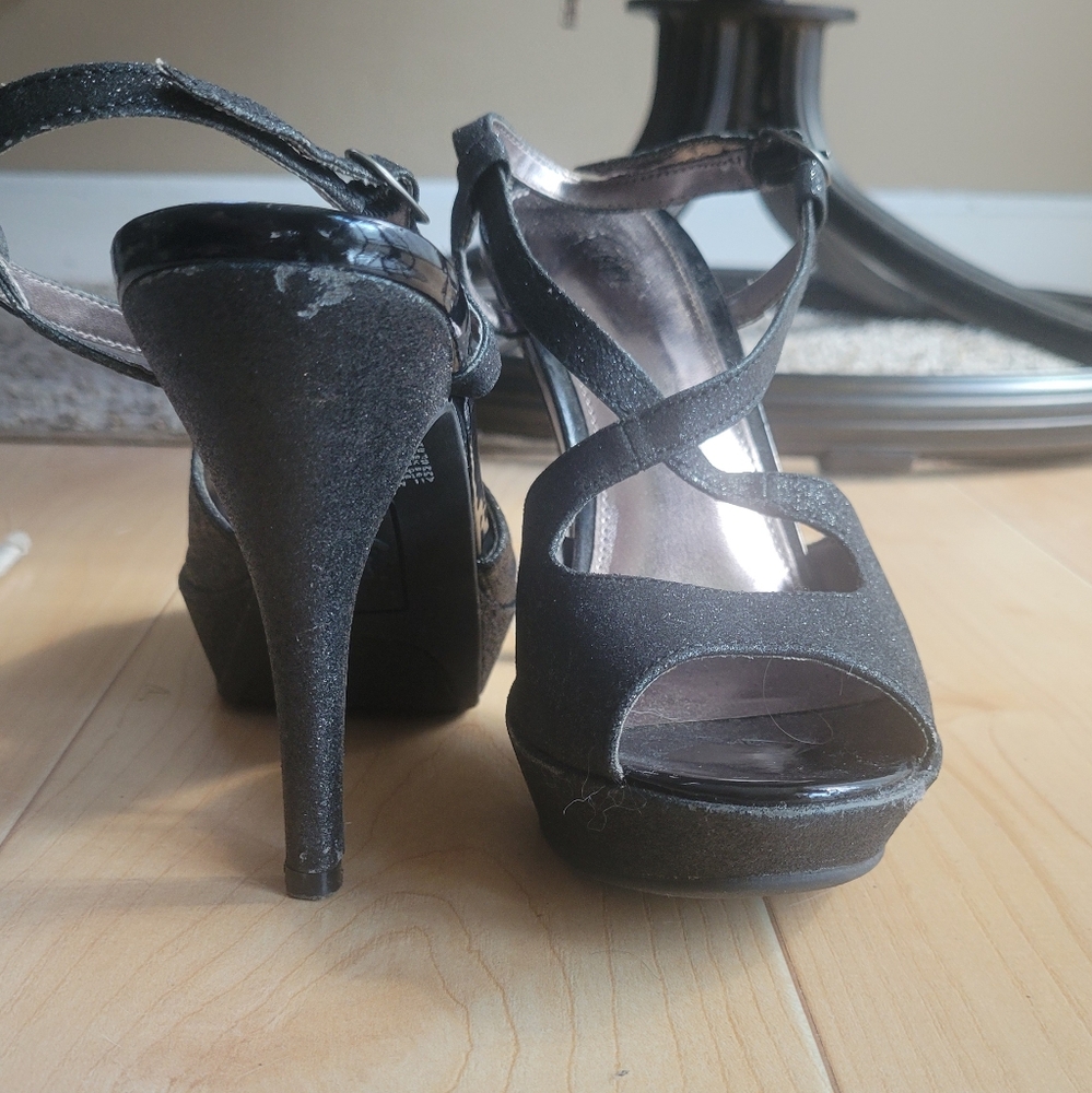 Fioni Heels